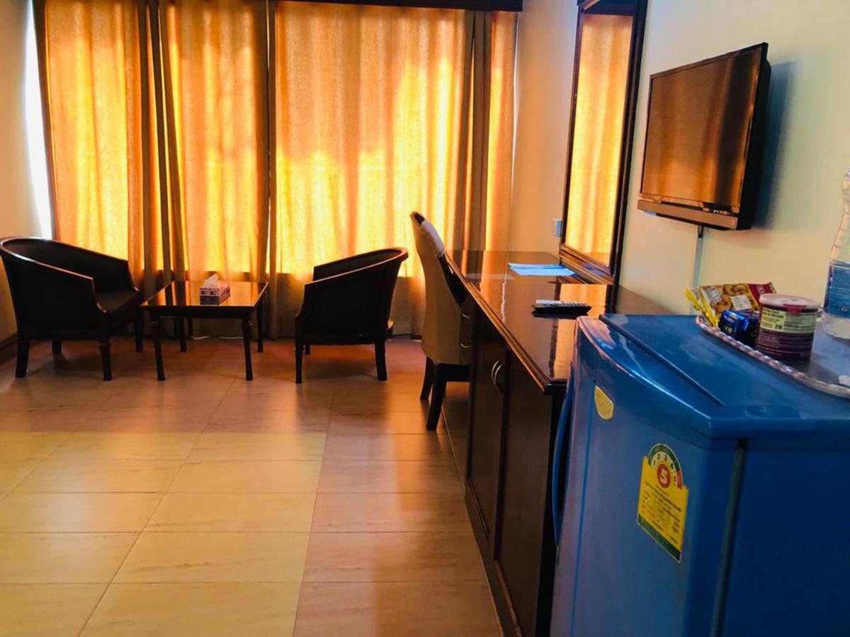 Grand Park Hotel 치타공 외부 사진